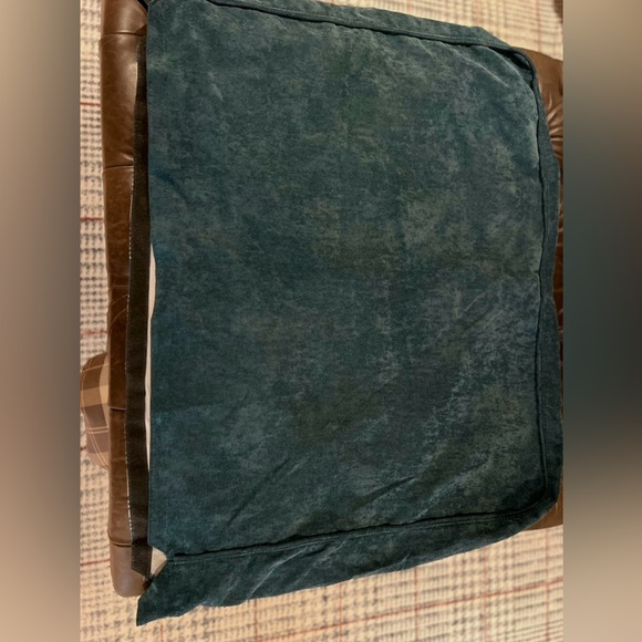 Lovesac 2 deep
Side covers Mediterranean - Picture 2 of 2